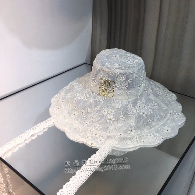LOEWE新品女士帽子 羅意威小花帶繩蕾絲遮陽帽漁夫帽  mm1515